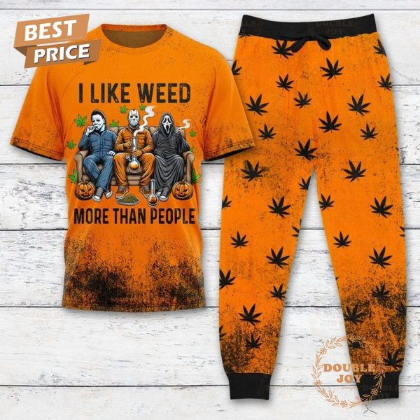 Horror Character I Like Weed More Than People Fleece Pajamas Set