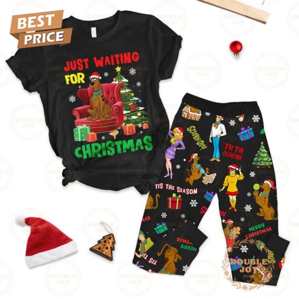 Scooby Doo Just Waiting For Christmas Fleece Pajamas Set