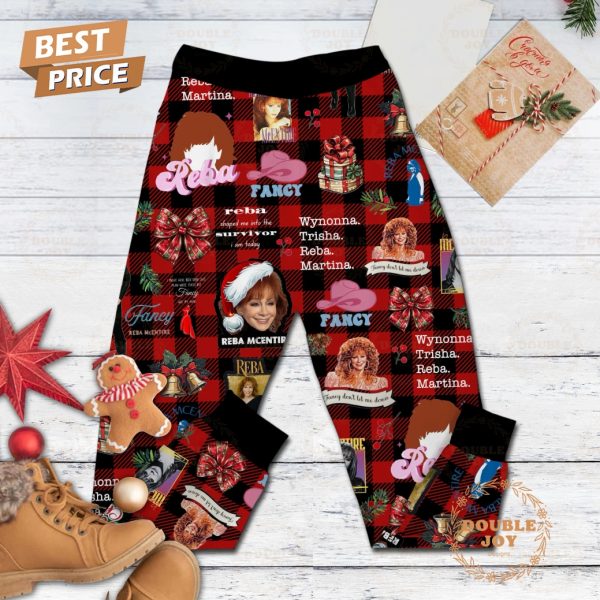 All I Want For Christmas Is Reba McEntire Merry Christmas Fleece Pajamas Set