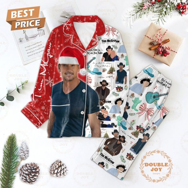 Tim McGraw The Moon Like A Spotlight On The Lake Merry Christmas Pajamas Set