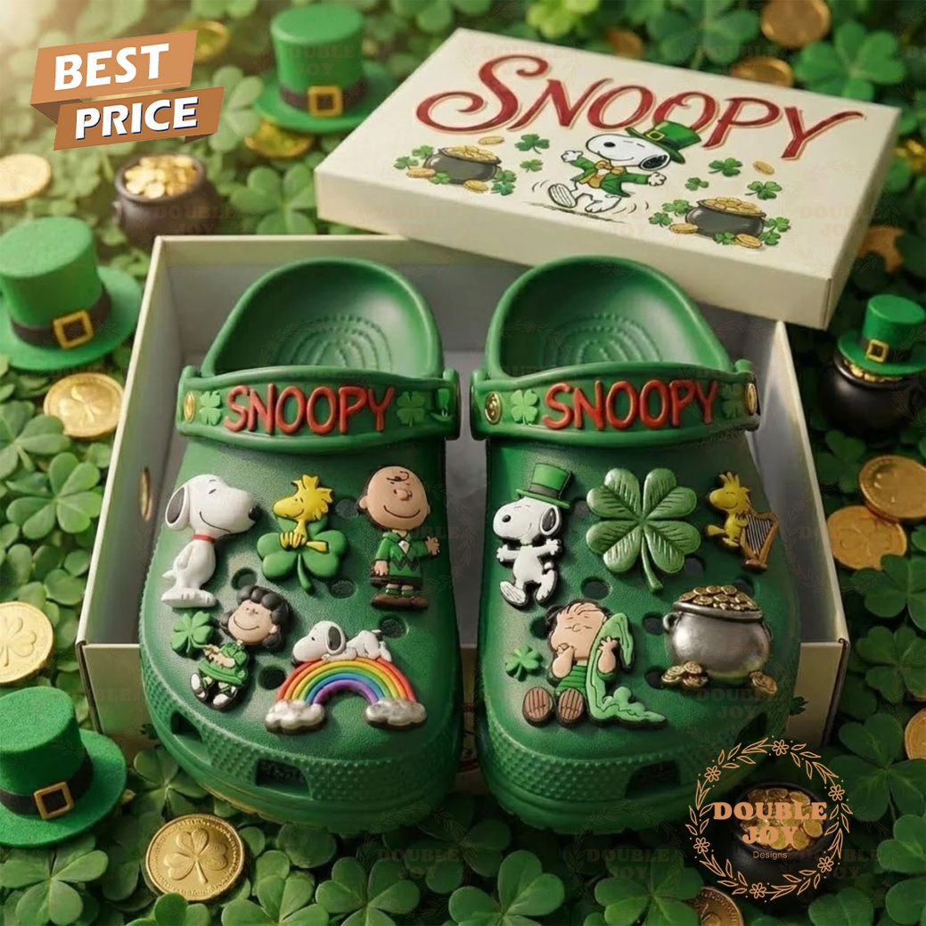 Snoopy Patrick's Day Clogs - Green Snoopy Patrick's Day Clogs - Green