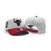 New Era Chicago Bulls 6x Champs Side Patch White Red Gray Undervisor 9Forty A-Frame Snapback Hat