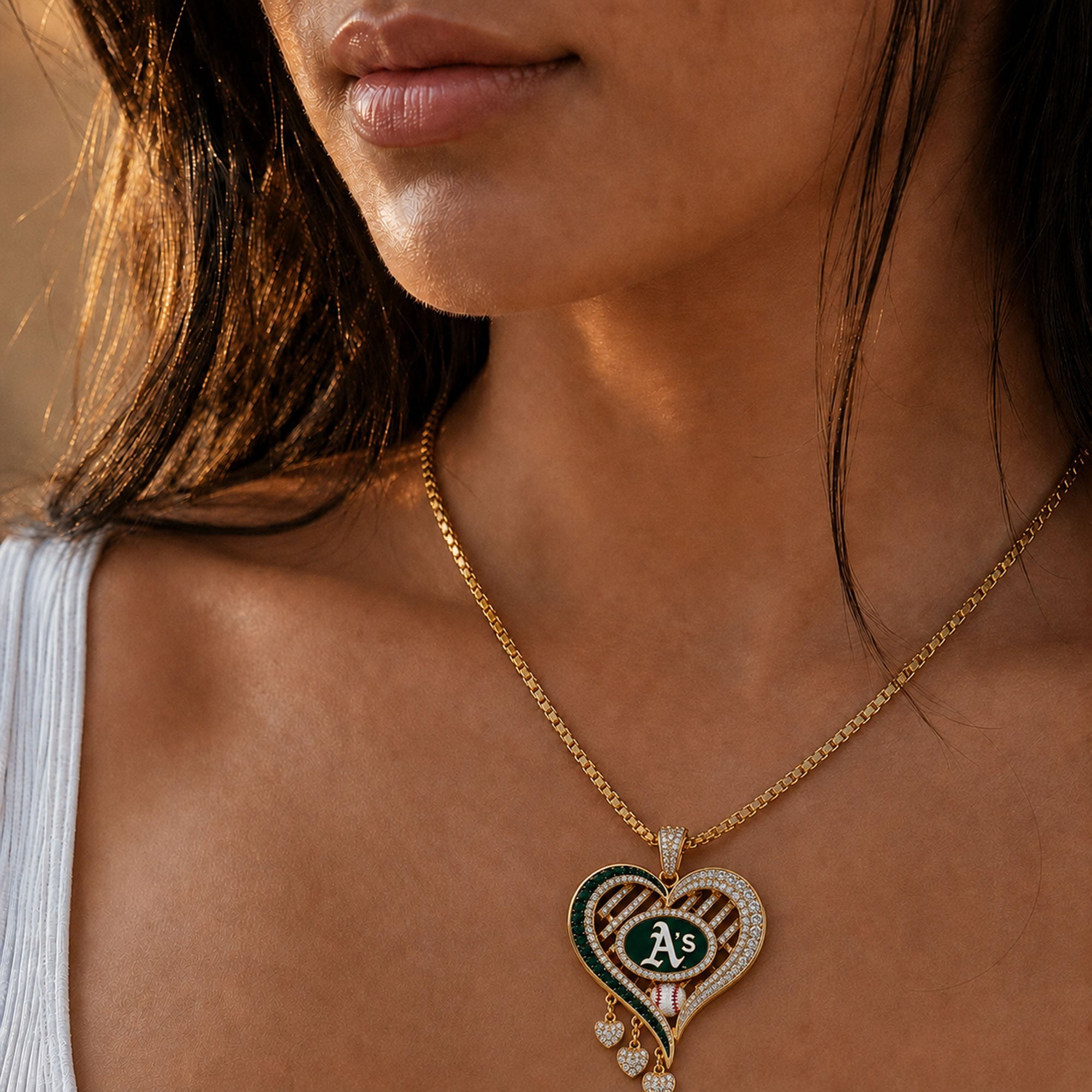 Oakland Athletics MLB Gold Plated Crystal Heart Dangle Pendant Necklace Oakland Athletics MLB Gold Plated Crystal Heart Dangle Pendant Necklace