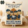 Notre Dame Fighting Irish Peanuts Snoopy Charlie Brown Fall Football Cozy Fleece Throw Blanket